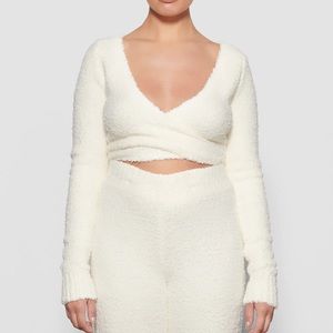 SKIMS Cozy Knit Wrap Top Crop Top - cream/white, size L/XL
